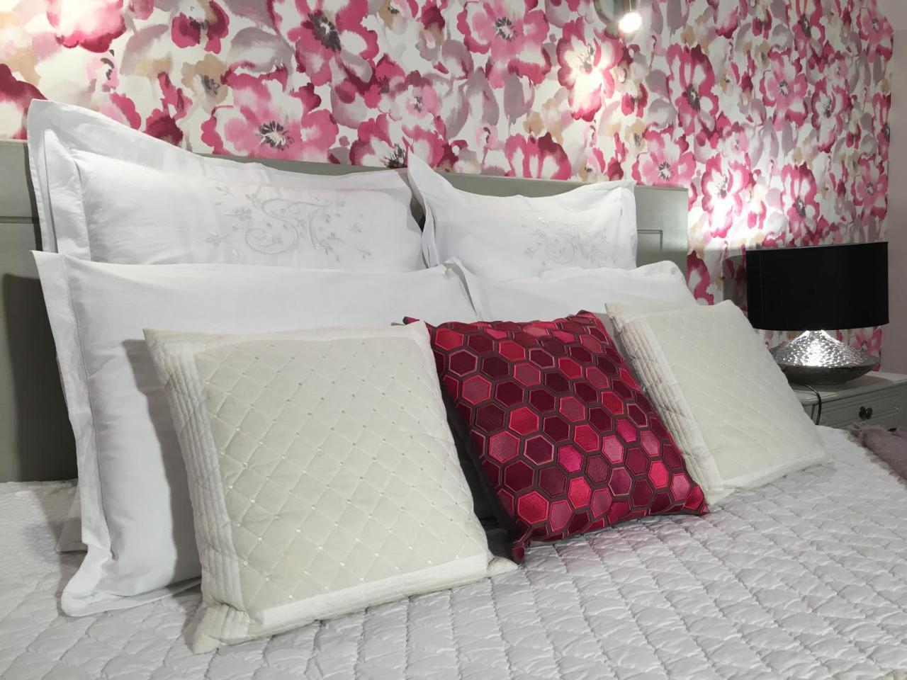 Domaine De La Fontaine Bed and Breakfast Chavagne Esterno foto
