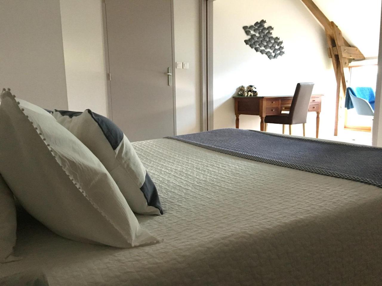 Domaine De La Fontaine Bed and Breakfast Chavagne Esterno foto