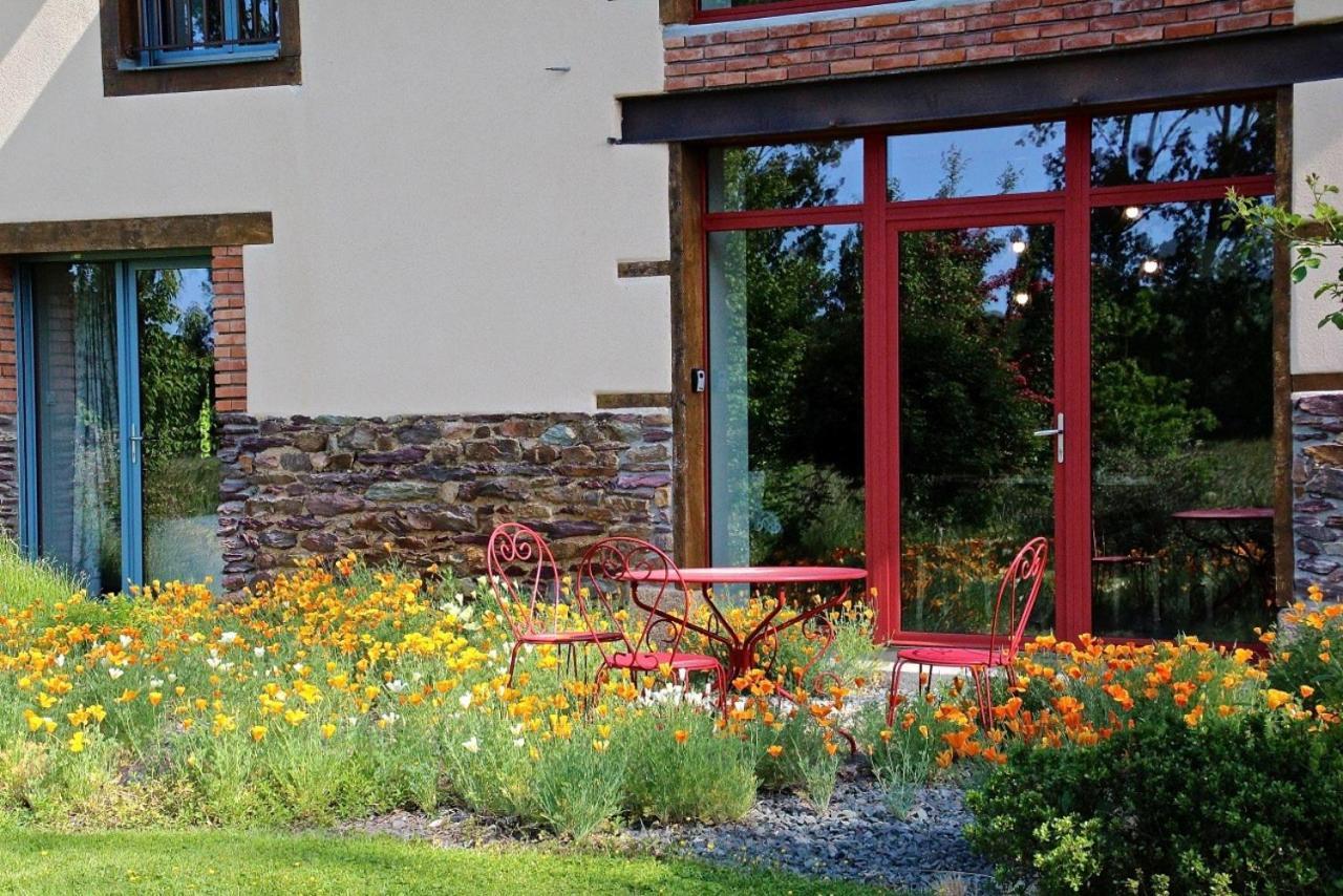 Domaine De La Fontaine Bed and Breakfast Chavagne Esterno foto